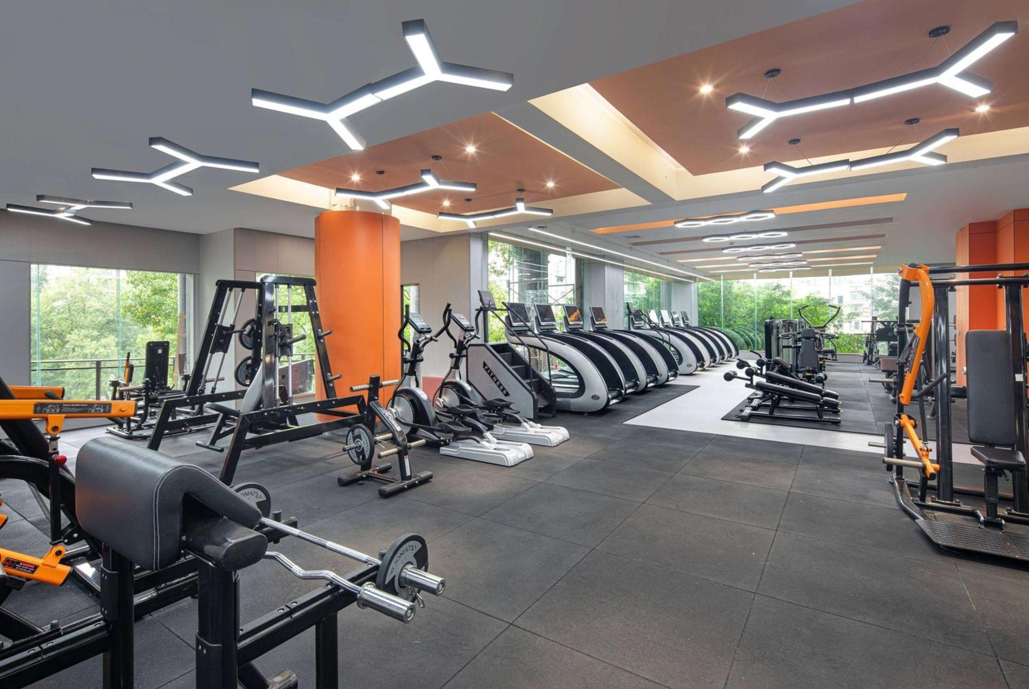 Ramada Plaza By Wyndham Chongqing West Hotel Bagian luar foto