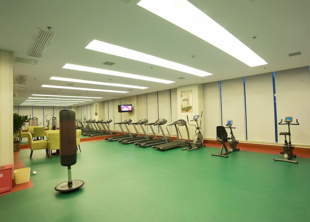 Ramada Plaza By Wyndham Chongqing West Hotel Bagian luar foto