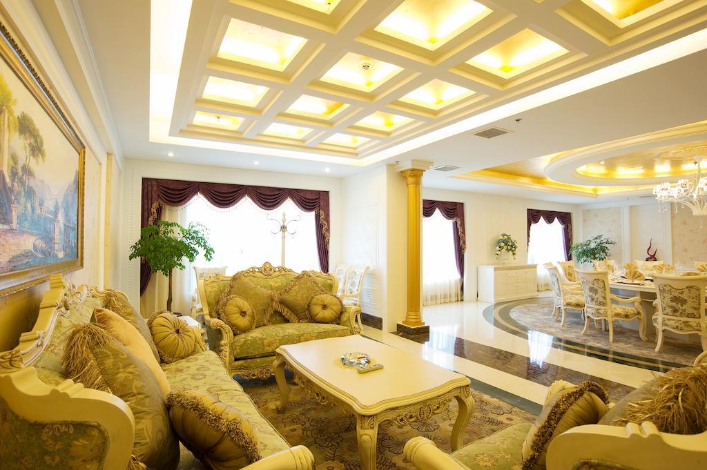 Ramada Plaza By Wyndham Chongqing West Hotel Bagian luar foto